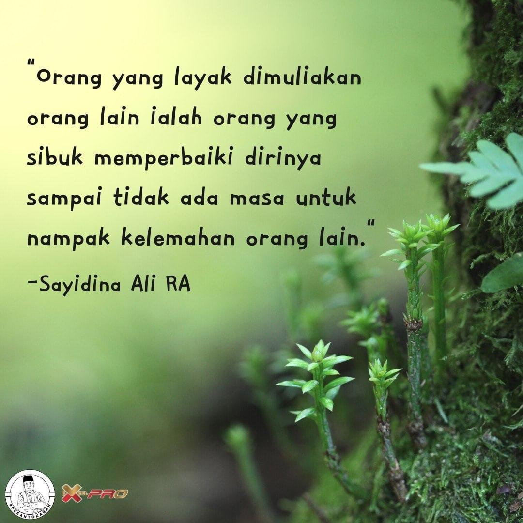Bila kita merendahkan dan memperlekehkan orang lain, kita sebenarnya memperkatakan: “Eleh kalau nak bandingkan dengan aku, dia tu bukan baik sangat.